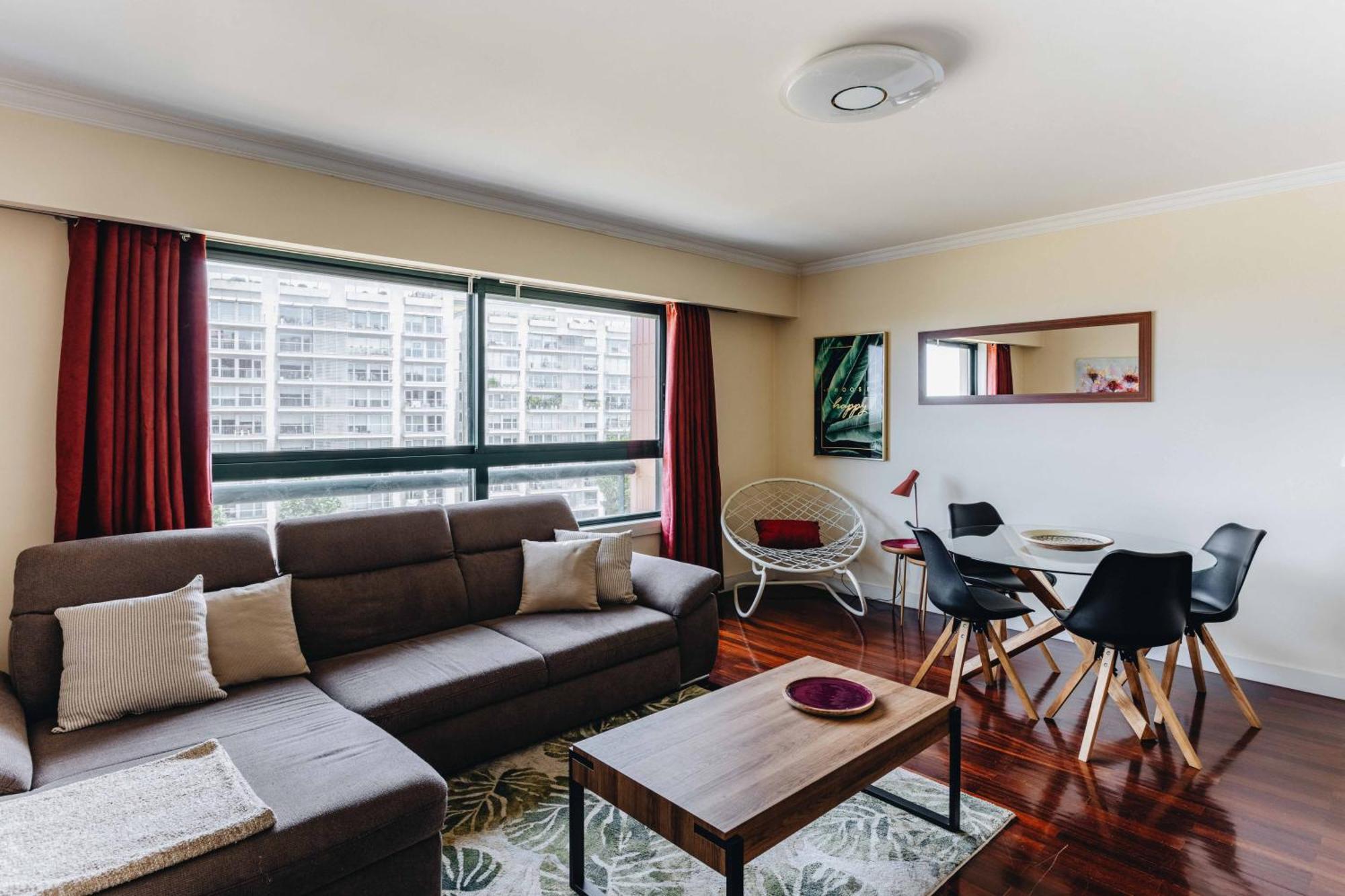 Appartamento Great 1 Bdr Near Gaia Shopping Arrabida Esm Vila Nova de Gaia Esterno foto